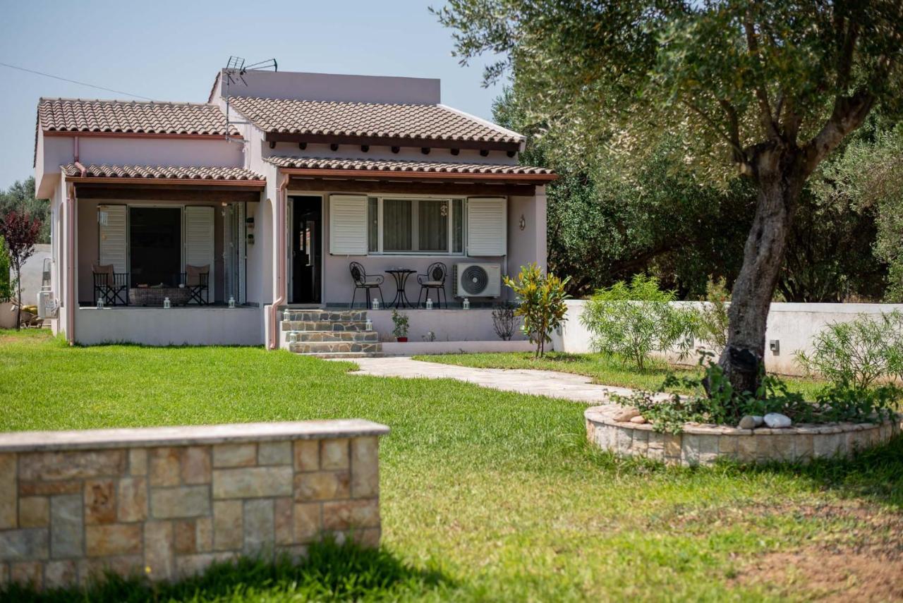 Christina's 2 Bedroom Villa, Kefalonia Σβορωνάτα
